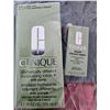 Image 1 : Clinique 3-step hydrating lotion and wrinkle correcting serum, suitable for very dry to dry combinat