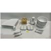 Image 1 : Sushi Set - 4 Fan Shaped Plates, 4 Bowls, 4 Dragon Chopstick Holders and more