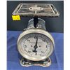 Image 1 : Landers, Frary & Clark Postal Scale
