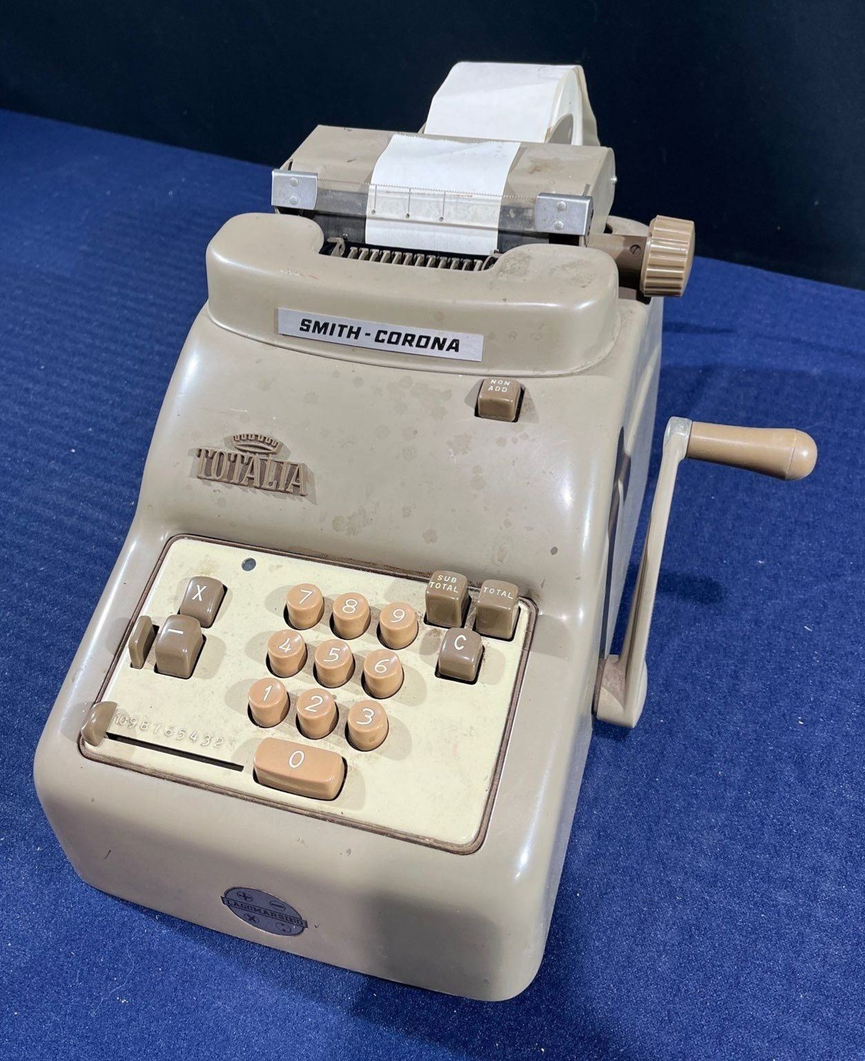 Vintage Smith-Corona Totalia Adding Machine - Beck Auctions Inc.