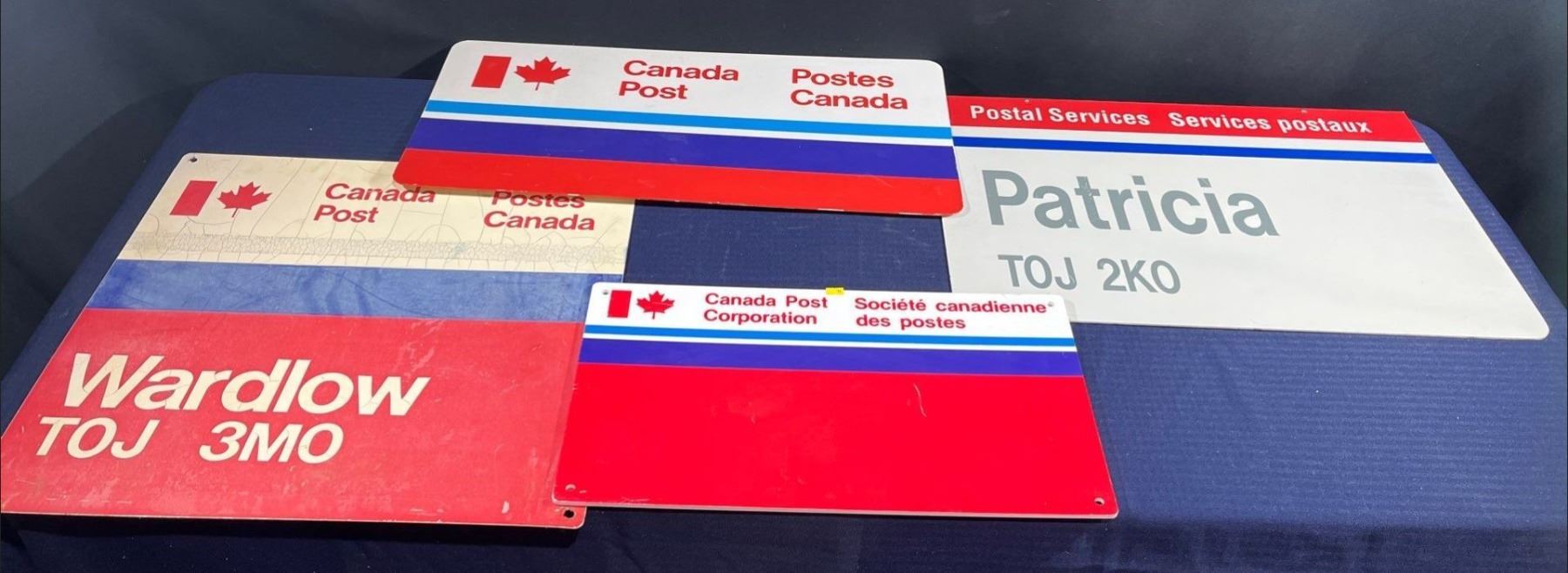 Post Collection Sign Collection of Canada Post Signs larger signs are 23Wx25H and 29Wx19H ...