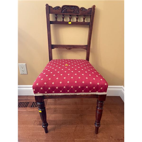 Antique Upholstered Decorative Chair 18Lx19.5Dx36H