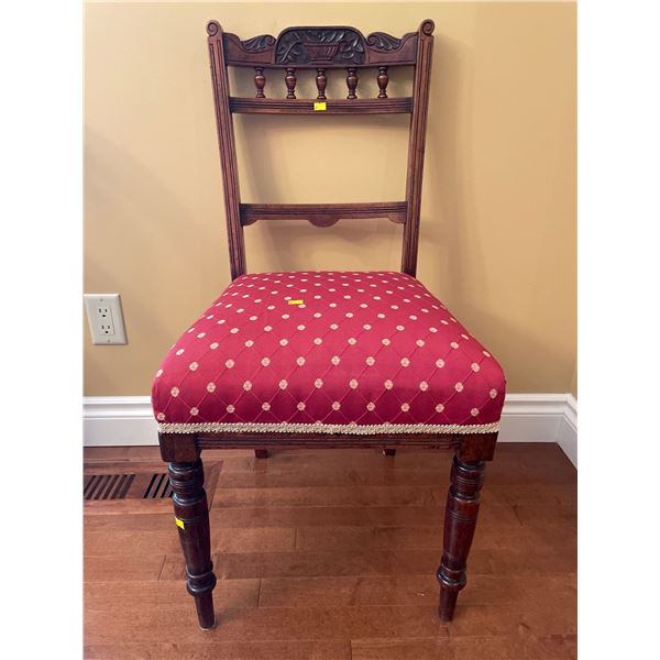 Antique Upholstered Decorative Chair 18Lx19.5Dx36H