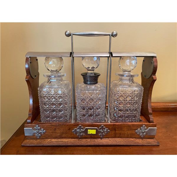 Antique Crystal Liquor Bar Decanter Set 15Lx6Dx12.5H