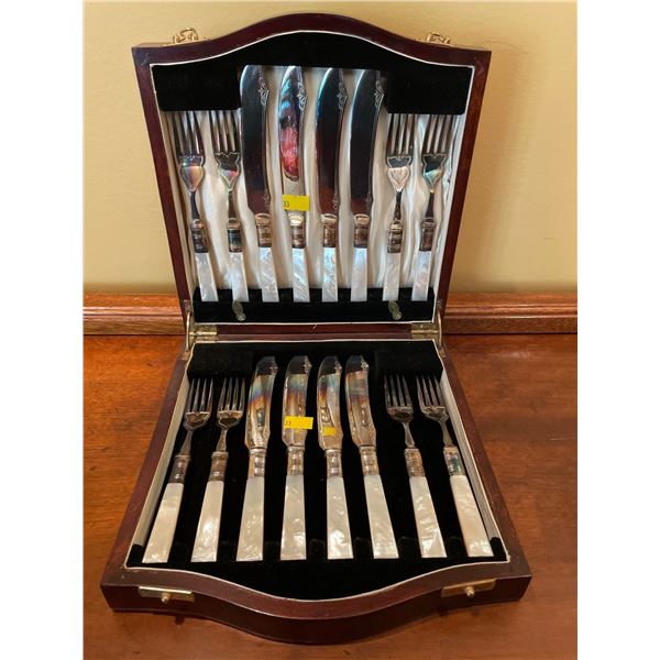 Vintage Silverware Set In Hardwood Case