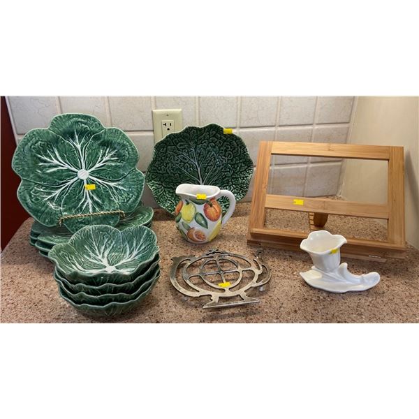 4 Plate, 4 Bowls, & Serving Bowl Made In Portugal Kitchenware & More