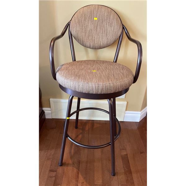 Metal Swivel Bar Stool 20.5Lx25Dx44H