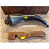 Image 2 : Antique Powder Horn, Decorative Box 