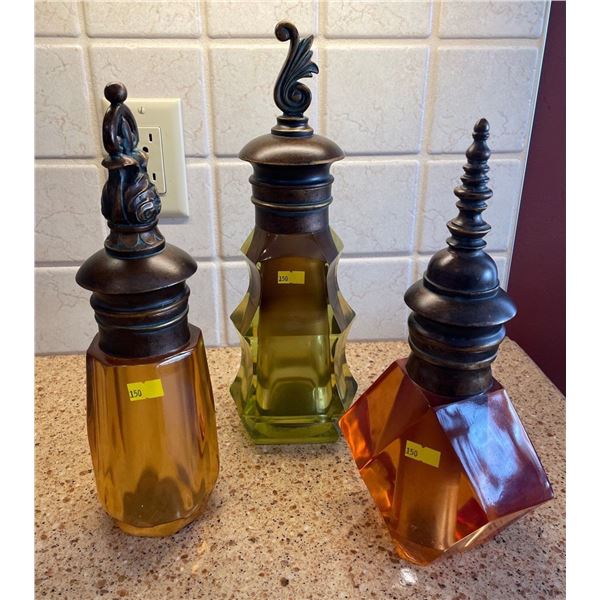 Decorative Decanters 14H