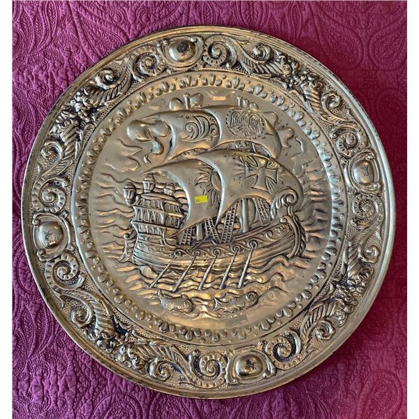 Antique Spanish Hammered Brass Art Decor 25Lx25W