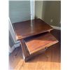 Image 3 : McElheran's Furniture + Design End Table With 1 Pull Out Tray, 1 Cabinet,1 Drawer 25.5Lx19.5Dx32H
