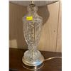 Image 2 : Vintage Glass Lamp 23H