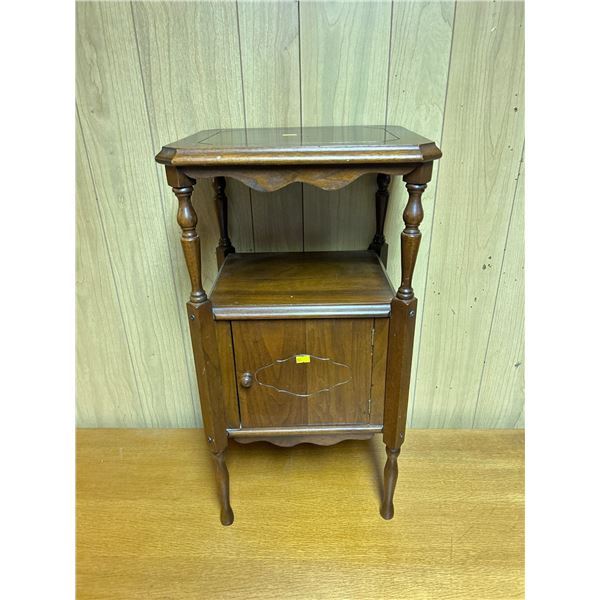 Walnut Wood Antique Side Table 14Wx27Hx12D