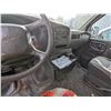 Image 6 : *R* 2002 CHEVROLET EXPRESS VAN, WHITE, VIN 1GCFG25M321212661,