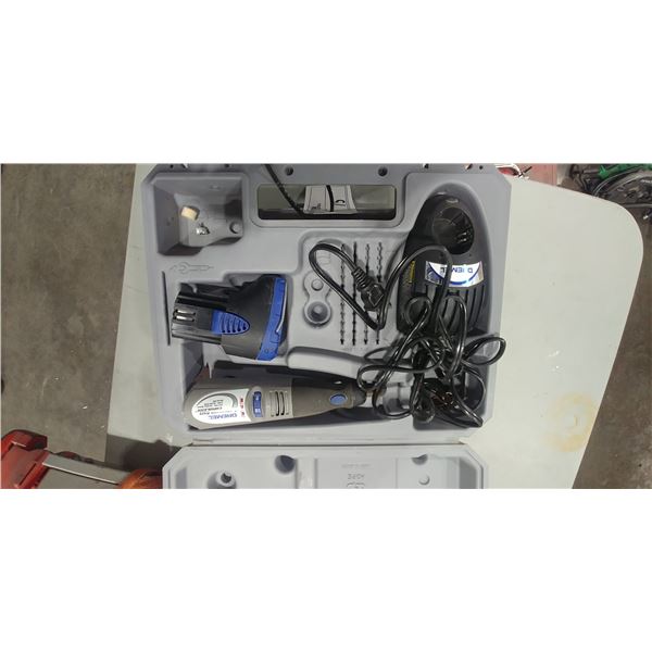 DREMEL MODEL 800 L-ION