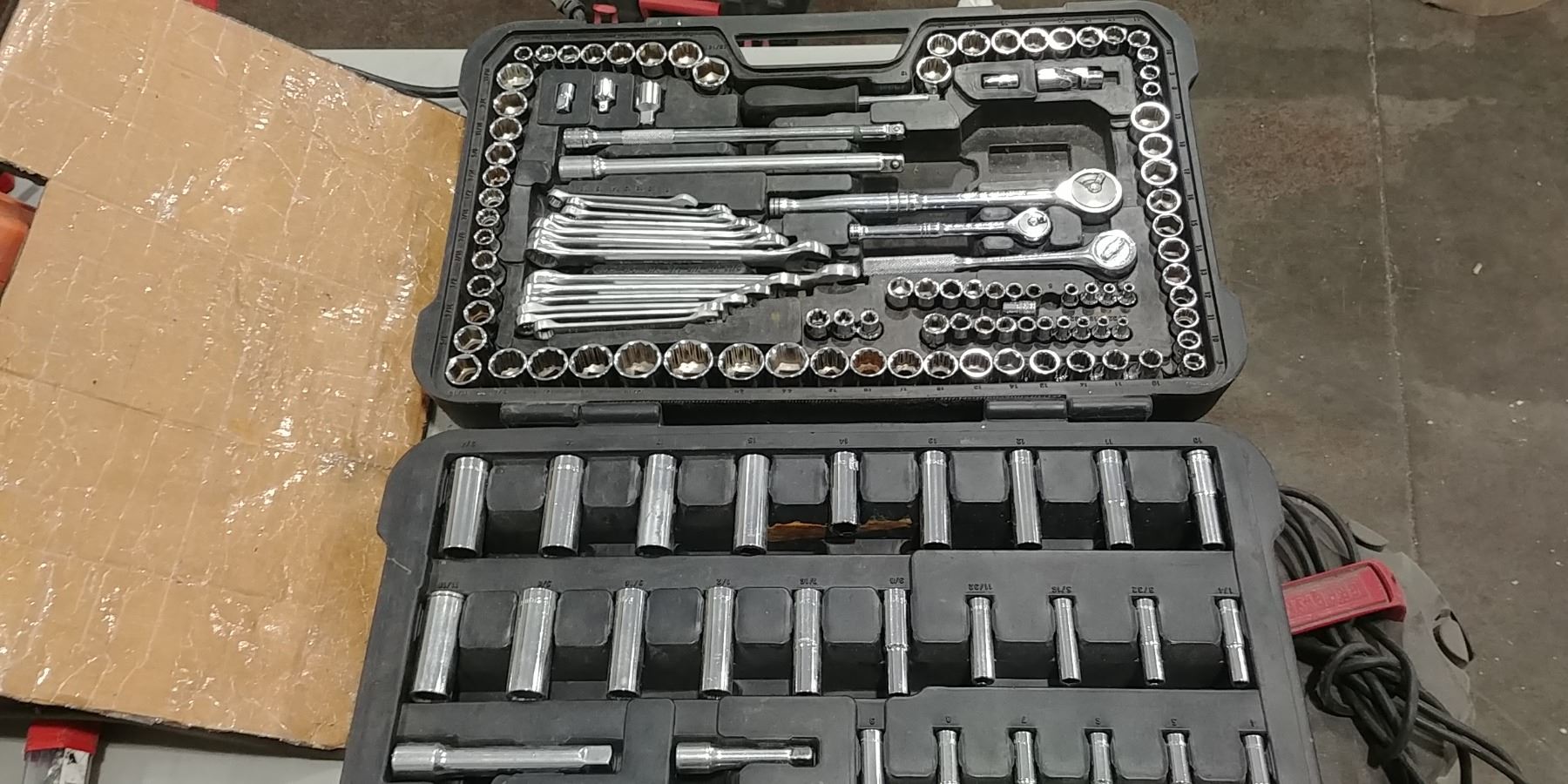 CRAFTSMAN WRENCH SET. APPROX. 100 PIECES. COMPLETE SET. 1/4