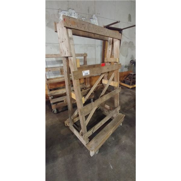 A-FRAME CART ON WHEELS 40 X32 X70 H