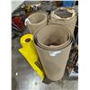 Image 1 : GROUP LOT. PART ROLLS FLOOR PROTECTION AND ROLL OF TOXIC GARBAGE DISPOSAL BAGS