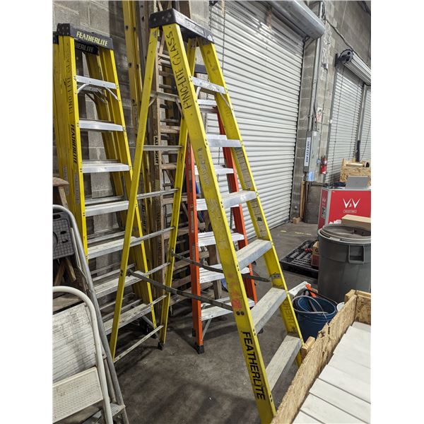 8' FEATHERLITE STEP LADDER