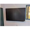 Image 4 : 6'X4' WHITEBOARD WITH STAINED OAK DOUBLE DOORS (THEY HAVE CORK BOARD INSIDE).