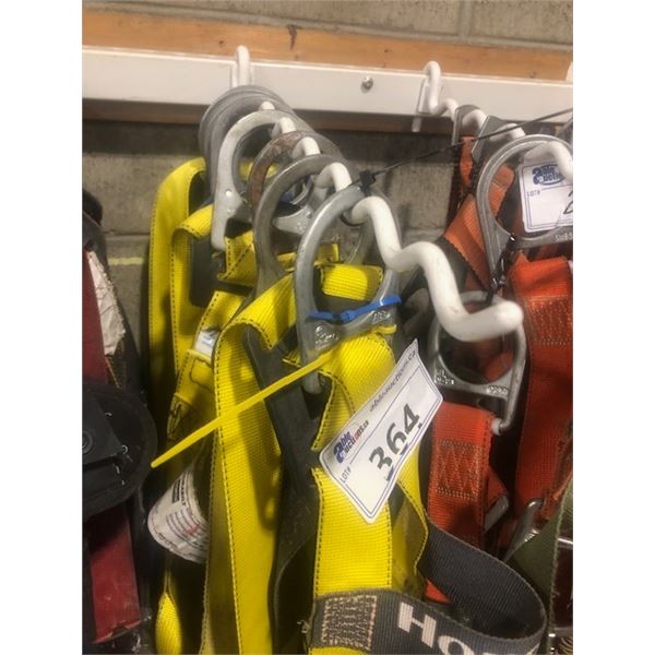 GROUP OF 9 YELLOW AND BLUE/BLACK HARNESSES