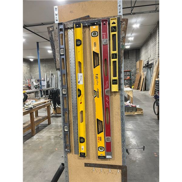 GROUP LOT ASST LEVELS & SQUARES (5 LEVELS, SQUARES AND 4' STRAIGHT EDGE)