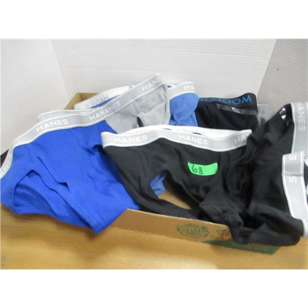 NEW:  4 MEN'S BRIEFS (SIZE LARGE) & 1 MEN'S BRIEFS (SIZE SMALL)