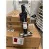 Image 1 : 9 2000lbs Trailer Jacks