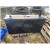 Image 3 : Black L-Shaped fuel tank, 48" wide