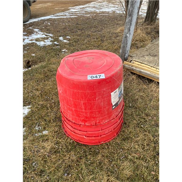 4- plastic horse mineral empty containers
