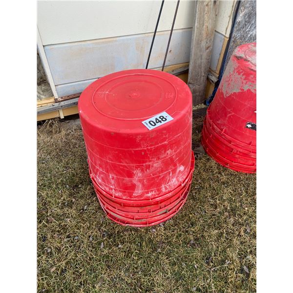 5- plastic horse mineral empty containers