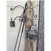 Image 3 : Bird feeder; Bird feeder poles