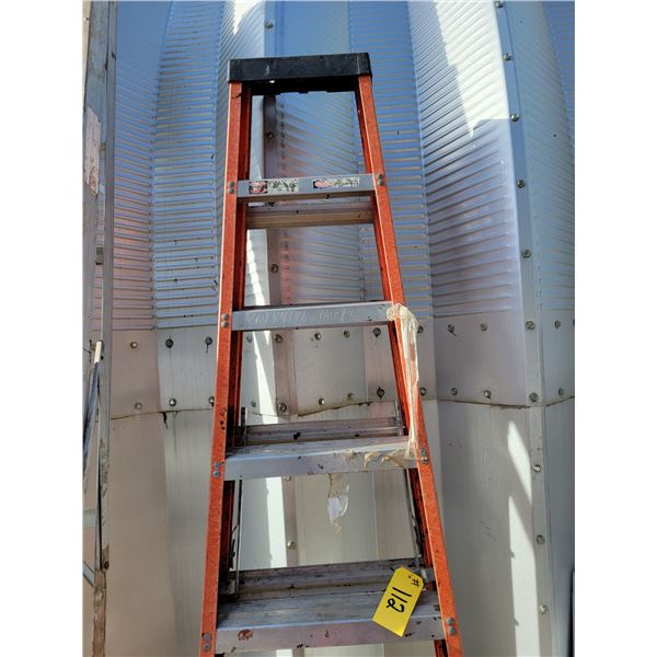 8' step ladder