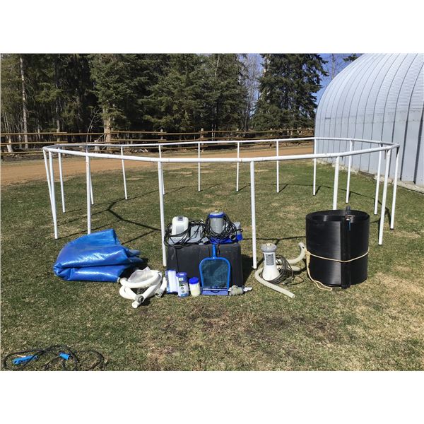 Swimming pool: 2 solar panels, floating pool cover, pool cover; 1 salt pump;  2 pumps; swimming pool