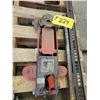 Image 4 : Jackal; floor bottle Jack; 3,300 lb. floor Jack