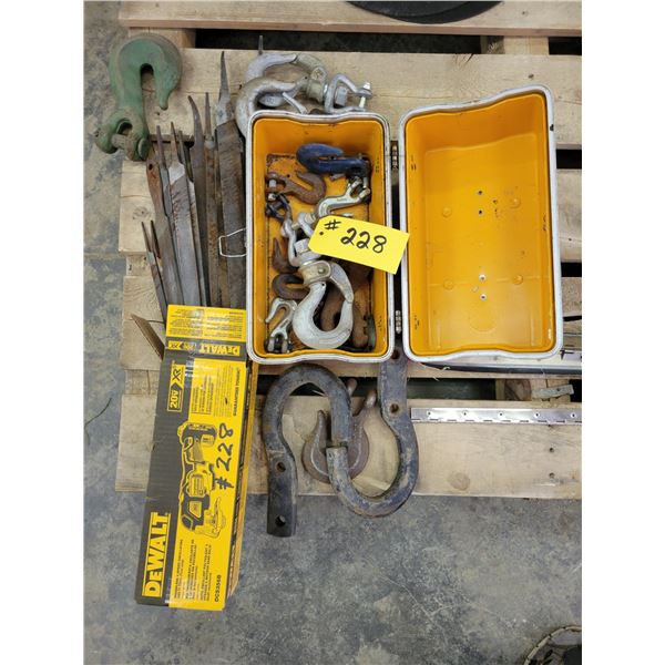 Numerous files; hooks; vehicle tow hooks