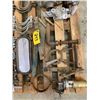 Image 3 : Pipe hangers; mirror; hydraulic control valve, new; pumps, condition unknown