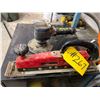 Image 1 : Air orbital sander; air sander