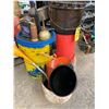 Image 2 : Funnels; parts brush; jerry can; motor oil