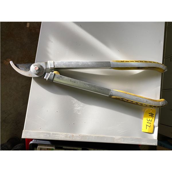 Hand shears