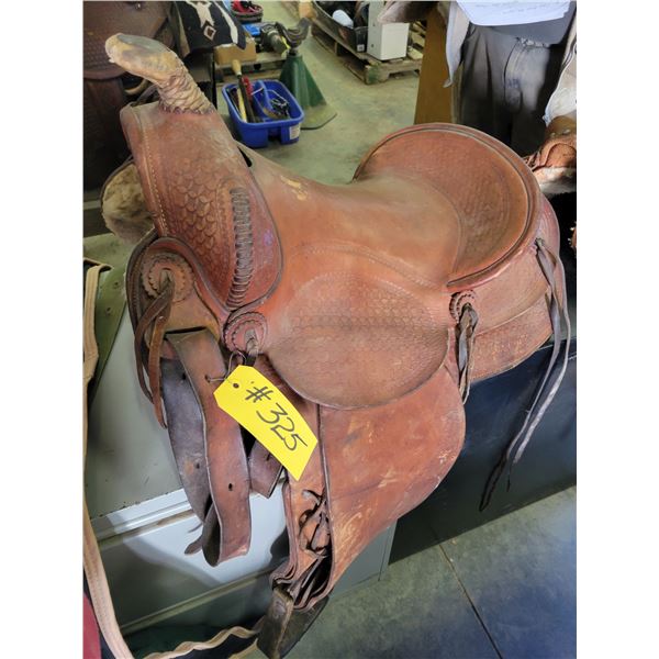 Western saddle, seat is 15” & gullet is 7"