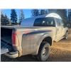 Image 23 : Lot 6 & 6A are a Group Lot- 2005 Ford Lariat F350 Quad Cab 4x4, 6 liter, Diesel, Auto, c/w 5th Wheel