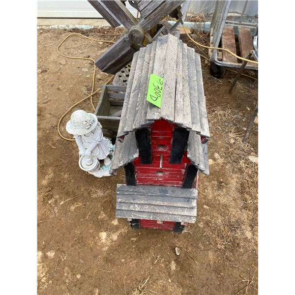 Bird house, wagon, windmill & ceramic lawn ornament