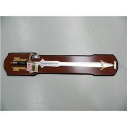 CHOICE on 6 Excalibur Stainless Steel blade, Double edged, Bronze solid metal hilts swords with wood