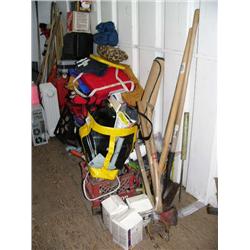 Lot of: Delta table saw, airless sprayer, tool box, buckets, hatchet, etc. (104)