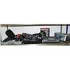 Image 1 : Lot of: 4-1/2" angle grinder, 1/2" air impact wrench, Craftsman stapler, Black & Decker Bull's Eye s