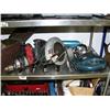 Image 3 : Lot of: 4 drills, 7-1/4" Skil saw, Black & Decker Jig saw, Makita cordless 3-3/8 circuit saw, ammo b
