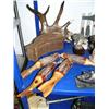 Image 2 : Lot of: carved moose antler key holder with eagle heads, set of 4 wildlife coasters- duck, set of tr