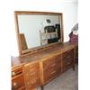 Image 1 : Walnut American 12-drawer chest with mirror (101)