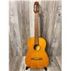 Image 1 : 1960's Hofner Classical Guitar - No Strings Boxed